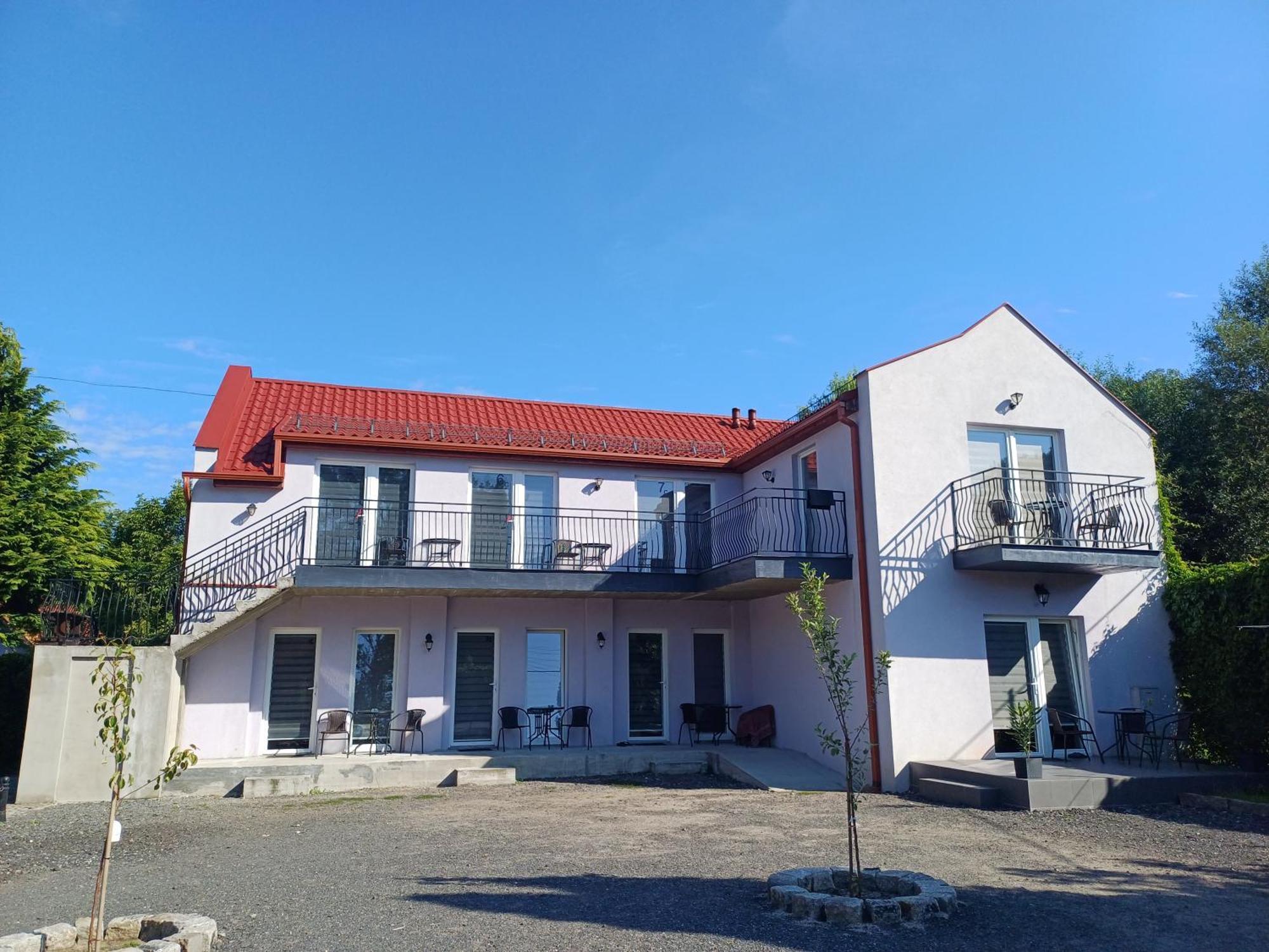 Gosciniec Solan Hotel Jeleniow Ngoại thất bức ảnh