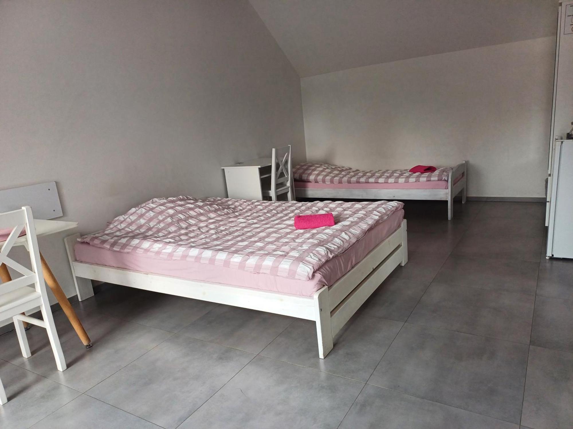 Gosciniec Solan Hotel Jeleniow Ngoại thất bức ảnh